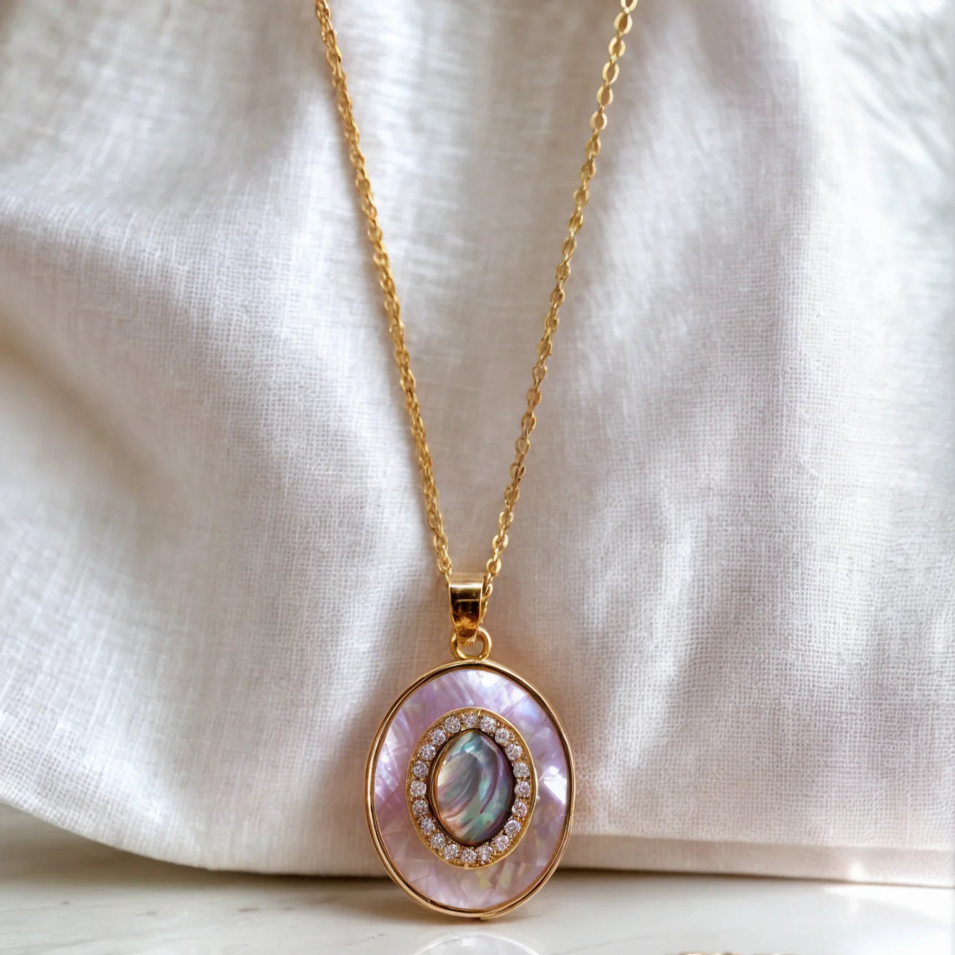 Oval Stone Chain Pendant