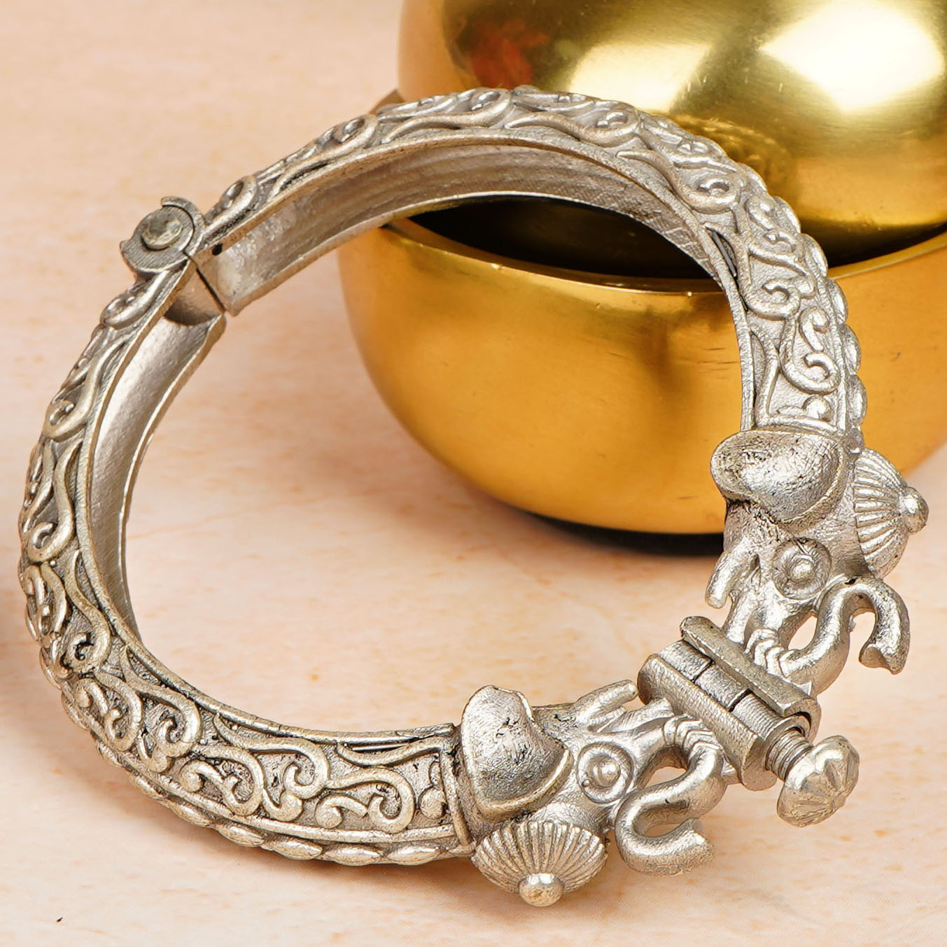 Silver elephant bracelet